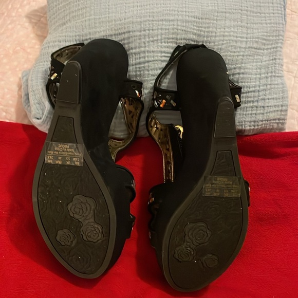 CARLOS SANTANA BLACK high Wedge zipper- sequins sandals- NWOT 7.5 - Picture 5 of 9